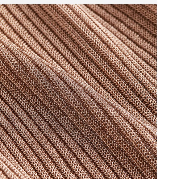 H&M Metallic Rib Knit Top - Picture 10 of 10